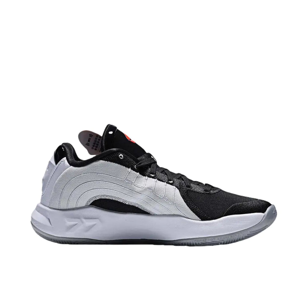 Luka 4 " White Cement "