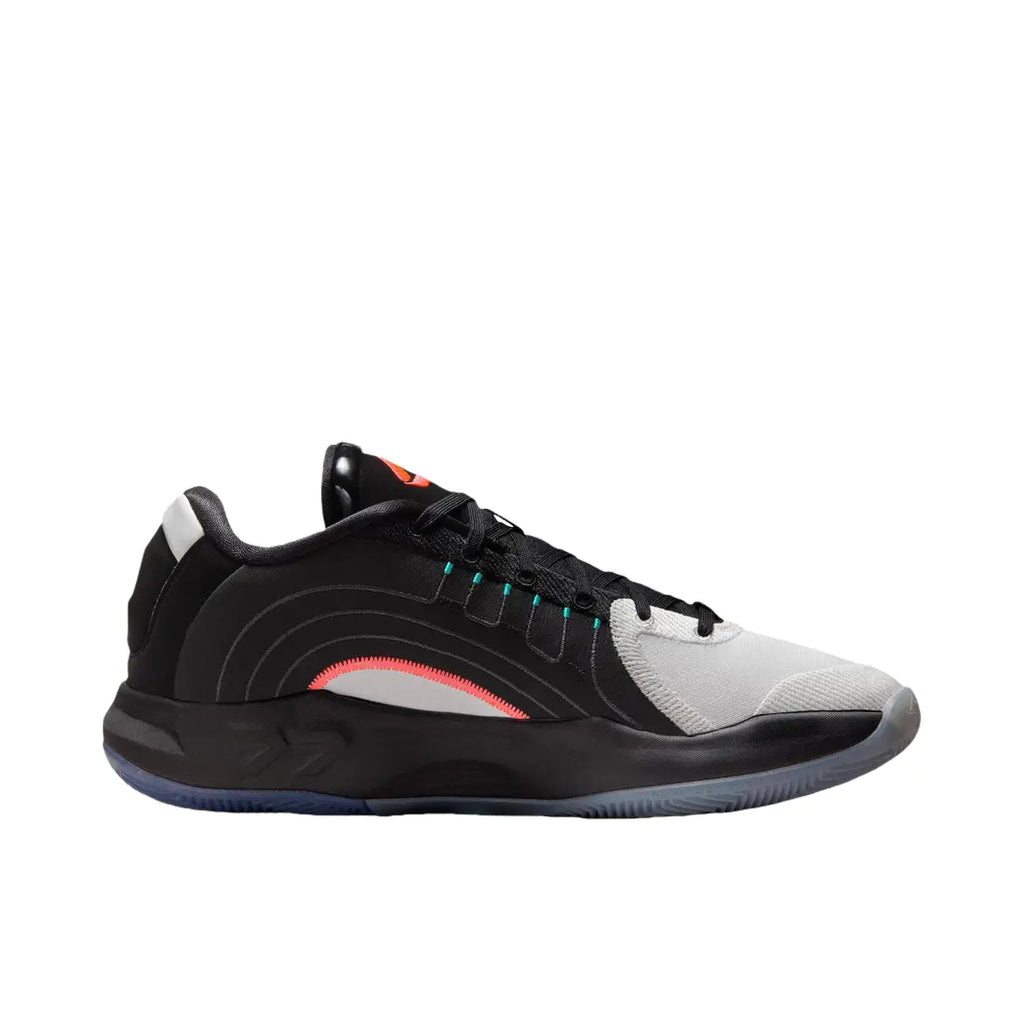 Luka 4 " Bloodline "